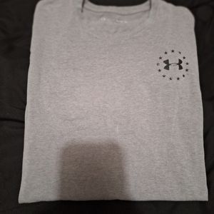 Under armour mens shirt